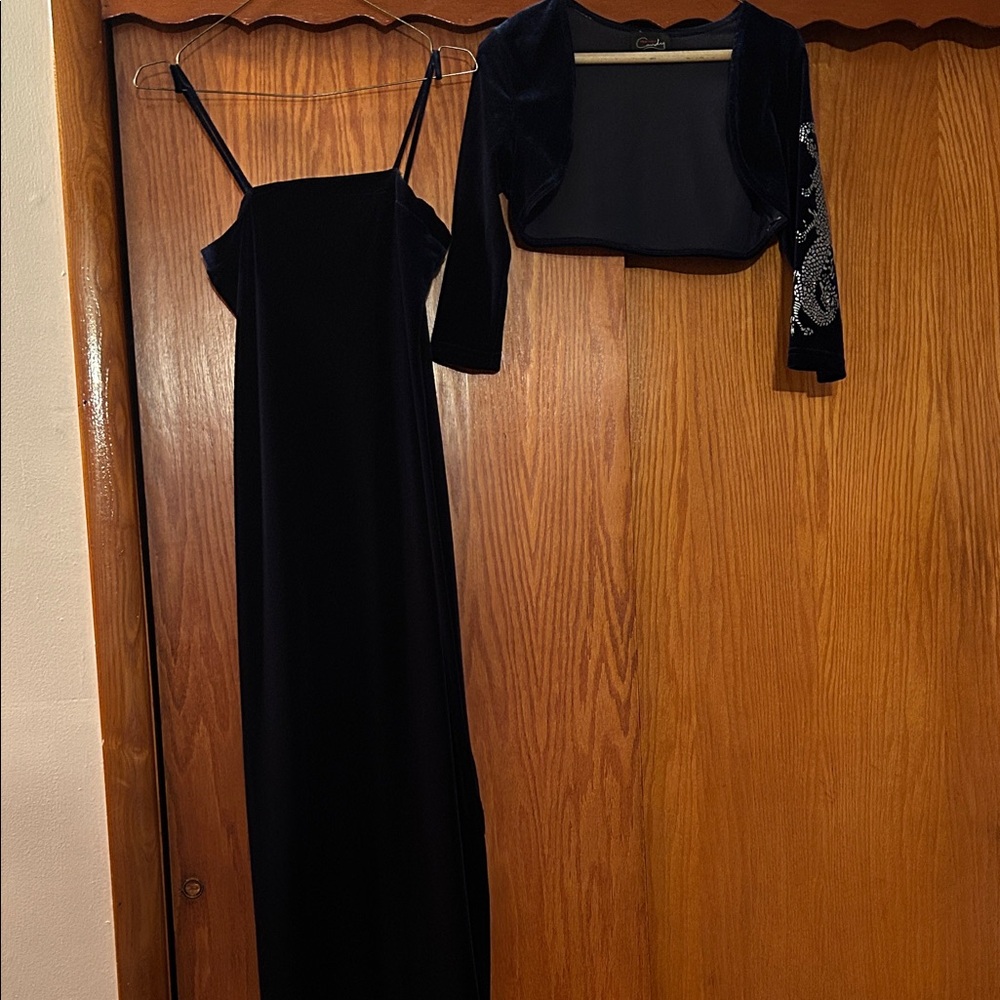 Navy blue Velvet Maxi Dress with Embellished Dragon Jacket